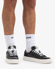 Carica l'immagine nel visualizzatore di Gallery, Patent Monogram Bucket Sneakers