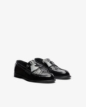 Carica l'immagine nel visualizzatore di Gallery, Wirdo Patent Monogram Loafers