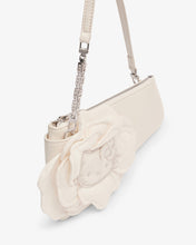 Load image into Gallery viewer, Comma Notte Hello Kitty Flower Bag