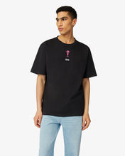 Carica l'immagine nel visualizzatore di Gallery, Wirdo Win Regular T-Shirt | Men T-shirts Black | GCDS®