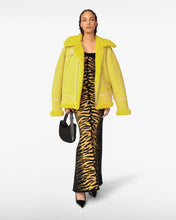 Carica l'immagine nel visualizzatore di Gallery, Shearling Jacket | Unisex Coats & Jackets Yellow | GCDS®