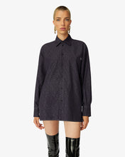 Carica l'immagine nel visualizzatore di Gallery, Gcds Bling Monogram Overshirt | Women Coats & Jackets Black | GCDS®