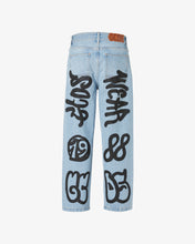 Carica l'immagine nel visualizzatore di Gallery, Gcds Graffiti Wide Denim Trousers | Men Trousers Light Blue | GCDS®