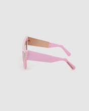 Carica l'immagine nel visualizzatore di Gallery, GD0026 Cat-eye sunglasses : Women Sunglasses Pink | GCDS