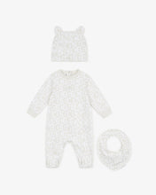 Load image into Gallery viewer, Gcds Monogram Three-Piece Set | Unisex Gift Set Off White | GCDS®

