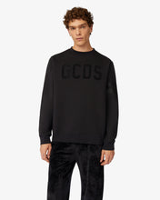 Carica l&#39;immagine nel visualizzatore di Gallery, Gcds Logo Velvet Crewneck | Men Sweatshirts Black | GCDS®
