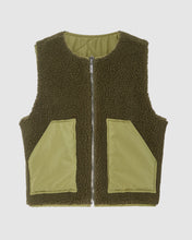 Load image into Gallery viewer, Plush reversible vest: Men Outerwear Military Green | GCDS
