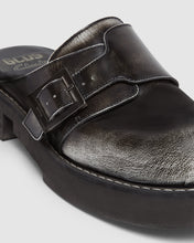 Load image into Gallery viewer, GCDS x Clarks brushed leather mules: Unisex Mules White/Black | GCDS
