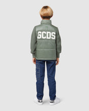 Load image into Gallery viewer, Gcds logo puffercoat: Boy Outerwear Green | GCDS
