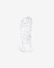 Carica l&#39;immagine nel visualizzatore di Gallery, Rubber Gcds Slides : Unisex Shoes White | GCDS

