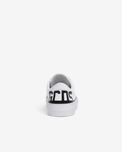 Load image into Gallery viewer, Leather Logo Sneakers : Men Shoes Black | GCDS

