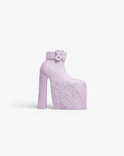 Carica l&#39;immagine nel visualizzatore di Gallery, Divine heels candle
