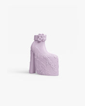Carica l&#39;immagine nel visualizzatore di Gallery, Divine heels candle
