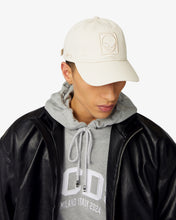 Load image into Gallery viewer, Wirdo Baseball Hat  | Unisex Hats Off White | GCDS®
