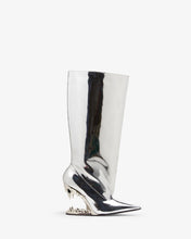 Load image into Gallery viewer, Morso Mirror Wide Boots | Women Boots Silver | GCDS®
