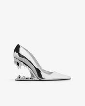 Load image into Gallery viewer, Morso Mirror Pumps | Women Pumps Silver | GCDS®
