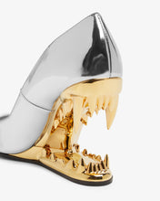 Load image into Gallery viewer, Morso Mirror Pumps | Women Pumps Multicolor | GCDS®
