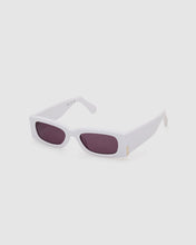 Load image into Gallery viewer, GD0020 Rectangular sunglasses : Unisex Sunglasses White  | GCDS
