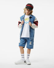 Load image into Gallery viewer, Junior Spongebob Italico T-Shirt: Boy T-shirts White | GCDS
