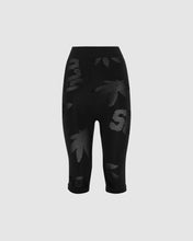 Carica l&#39;immagine nel visualizzatore di Gallery, Recycled grid Mary cyclist: Women Trousers Black | GCDS

