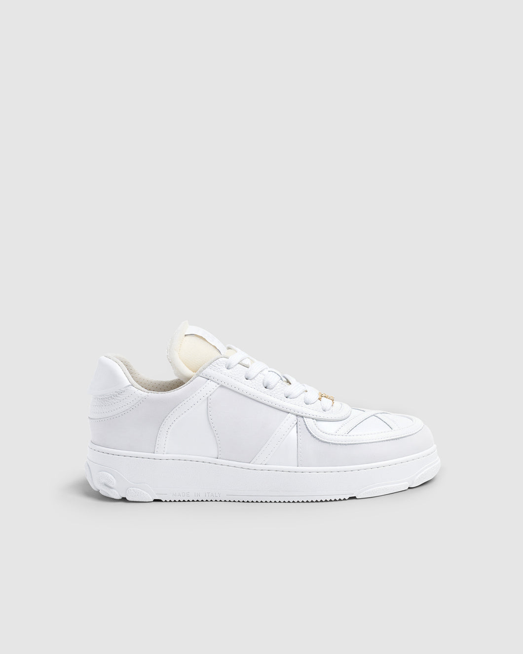 Nami leather sneakers: Women Shoes White | GCDS
