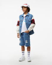 Load image into Gallery viewer, Junior &quot;Ciao Gcds&quot; T-Shirt: Boy T-shirts White | GCDS Spring/Summer 2023
