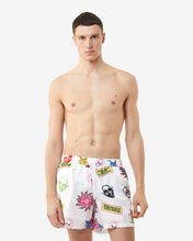 Carica l&#39;immagine nel visualizzatore di Gallery, All-Over Surfing Wirdo Swim Shorts : Men Swimwear Multicolor | GCDS Spring/Summer 2023
